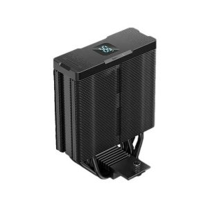 بررسی های فنی خنک کننده DEEPCOOL AG400 DIGITAL توسط سامان پی سی: معرفی خنک کننده DEEPCOOL AG400 DIGITAL یکی از خنک کننده های کارآمد و با کیفیت میانرده است. که توسط شرکت DEEPCOOL تولید شده است. این خنک کننده به واسطه طراحی و مهندسی خاص توانایی خنک کنندگی بسیار کاربردی دارد. این خنک کننده برای پردازنده های میان رده طراحی شده است. به گونه ای که با ابعاد استاندارد و کاربردی خود به همراه فن قدرتمند. انتخاب بسیار مناسبی برای سیستم های میانرده گیمینگ یا طراحی میباشد. DEEPCOOL AG400 DIGITAL کیفیت ساخت کمپانی بزرگ DEEPCOOL یکی از بزرگترین کمپانی های فعال در زمینه منبع تغذیه و خنک کننده و کیس میباشد. که توانسته محصولات بسیار با کیفیتی را تولید کند. این کمپانی بزرگ چینی در تمامی محصولات خود از جمله فن های خنک کننده پردازنده. کیفیت ساخت قابل قبولی ارائه داده است. مانند خنک کننده DEEPCOOL AG400 DIGITAL که کمپانی DEEPCOOL در آن از پلاستیک با کیفیت ABS استفاده کرده است. باید در نظر داشت این کمپانی به صورت تخصصی بهترین مهندسی و مواد اولیه را در محصولات خود اعمال میکند و میتواند نیاز های کاربران را به خوبی بر طرف کند. این محصول با استفاده از مواد با کیفیت و فناوری‌های پیشرفته، دوام و عمر طولانی دارد. مشخصات سخت افزاری خنک کننده DEEPCOOL AG400 DIGITAL دارای یک عدد فن قدرتمند و با کیفیت سایز 120 در 120 میلیمتر میباشد. که به همراه یک عدد هیت سینک با کیفیت و بزرگ که دارای 4 عدد هیت پایپ 6 میلی متری و مهندسی حرفه ای میباشد. ابعاد این خنک کننده 125×92×153 میلی‌متر میباشد. فن این خنک کننده از نوع Hydro Bearing بوده و فاقد نورپردازی می باشد. همچنین سرعت چرخش فن بین 500 تا 2100 دور در دقیقه میباشد و 36.6 دسیبل نویز تولید میکند. کانکتور برق فن به صورت 4 پین PWM استاندارد CPU FAN میباشد که در قسمت CPU FAN مادربرد متصل میشود. لیست پشتیبانی از سوکت های پردازنده این خنک کننده بر روی پلتفرم INTEL سوکت های LGA-1200,LGA-1700,LGA-115x و بر روی پلتفرم AMD سوکت های AM5/AM4 میباشد. که نیازی به براکت های جدا برای نصب روی این سوکت ها ندارد. DEEPCOOL AG400 DIGITAL