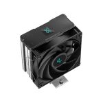 بررسی های فنی خنک کننده DEEPCOOL AG400 DIGITAL توسط سامان پی سی: معرفی خنک کننده DEEPCOOL AG400 DIGITAL یکی از خنک کننده های کارآمد و با کیفیت میانرده است. که توسط شرکت DEEPCOOL تولید شده است. این خنک کننده به واسطه طراحی و مهندسی خاص توانایی خنک کنندگی بسیار کاربردی دارد. این خنک کننده برای پردازنده های میان رده طراحی شده است. به گونه ای که با ابعاد استاندارد و کاربردی خود به همراه فن قدرتمند. انتخاب بسیار مناسبی برای سیستم های میانرده گیمینگ یا طراحی میباشد. DEEPCOOL AG400 DIGITAL کیفیت ساخت کمپانی بزرگ DEEPCOOL یکی از بزرگترین کمپانی های فعال در زمینه منبع تغذیه و خنک کننده و کیس میباشد. که توانسته محصولات بسیار با کیفیتی را تولید کند. این کمپانی بزرگ چینی در تمامی محصولات خود از جمله فن های خنک کننده پردازنده. کیفیت ساخت قابل قبولی ارائه داده است. مانند خنک کننده DEEPCOOL AG400 DIGITAL که کمپانی DEEPCOOL در آن از پلاستیک با کیفیت ABS استفاده کرده است. باید در نظر داشت این کمپانی به صورت تخصصی بهترین مهندسی و مواد اولیه را در محصولات خود اعمال میکند و میتواند نیاز های کاربران را به خوبی بر طرف کند. این محصول با استفاده از مواد با کیفیت و فناوری‌های پیشرفته، دوام و عمر طولانی دارد. مشخصات سخت افزاری خنک کننده DEEPCOOL AG400 DIGITAL دارای یک عدد فن قدرتمند و با کیفیت سایز 120 در 120 میلیمتر میباشد. که به همراه یک عدد هیت سینک با کیفیت و بزرگ که دارای 4 عدد هیت پایپ 6 میلی متری و مهندسی حرفه ای میباشد. ابعاد این خنک کننده 125×92×153 میلی‌متر میباشد. فن این خنک کننده از نوع Hydro Bearing بوده و فاقد نورپردازی می باشد. همچنین سرعت چرخش فن بین 500 تا 2100 دور در دقیقه میباشد و 36.6 دسیبل نویز تولید میکند. کانکتور برق فن به صورت 4 پین PWM استاندارد CPU FAN میباشد که در قسمت CPU FAN مادربرد متصل میشود. لیست پشتیبانی از سوکت های پردازنده این خنک کننده بر روی پلتفرم INTEL سوکت های LGA-1200,LGA-1700,LGA-115x و بر روی پلتفرم AMD سوکت های AM5/AM4 میباشد. که نیازی به براکت های جدا برای نصب روی این سوکت ها ندارد. DEEPCOOL AG400 DIGITAL
