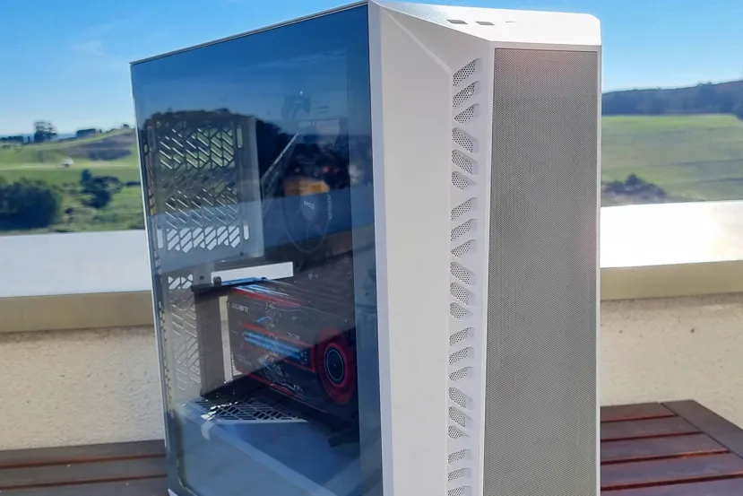 کیس کامپیوتر کولر مستر مدل MasterBox 520 Mesh