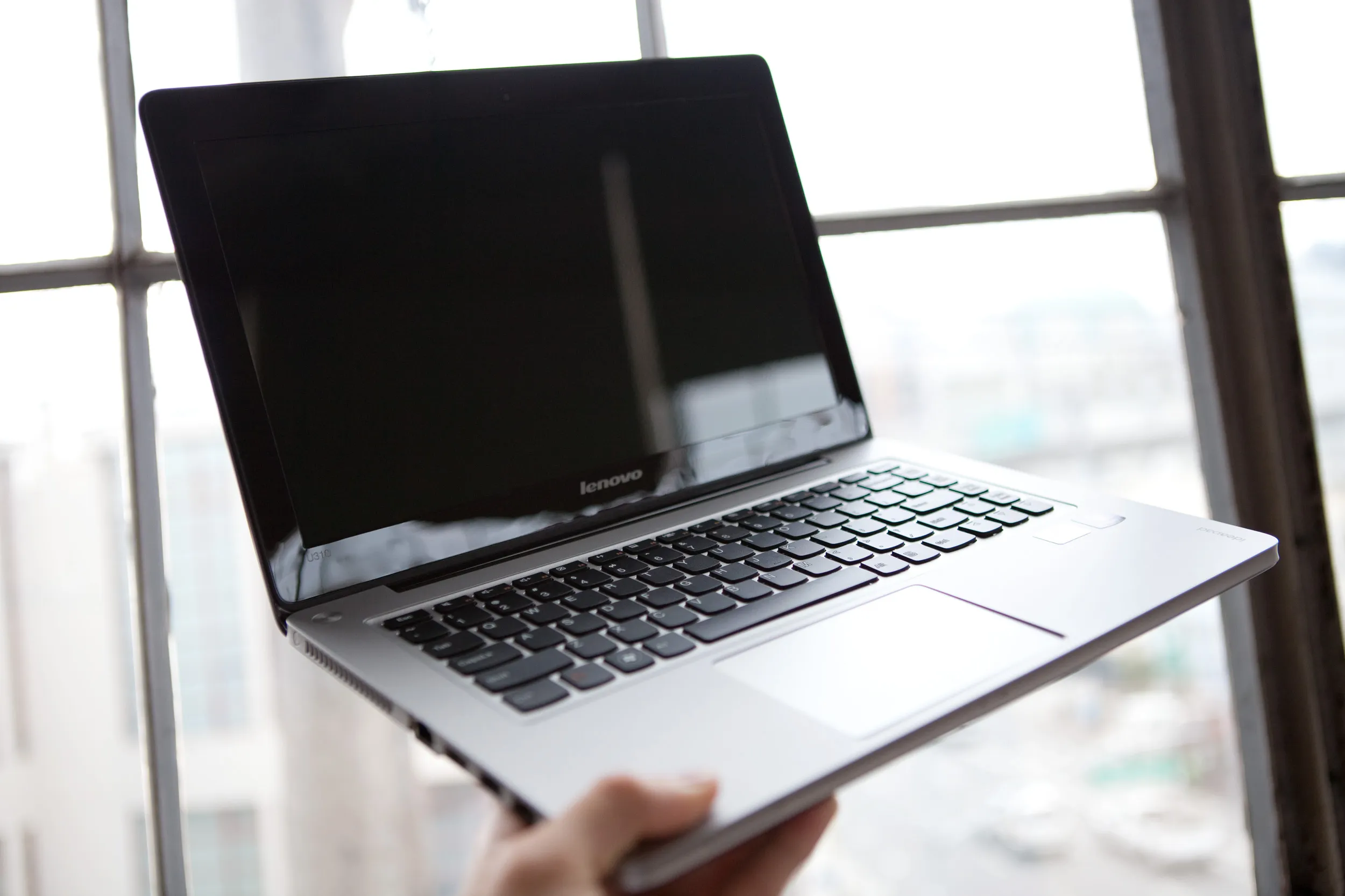 لپ تاپ لنوو 15.6 اینچی مدل IdeaPad IP5-PA i5 1235U 16GB 512GB SSD MX550