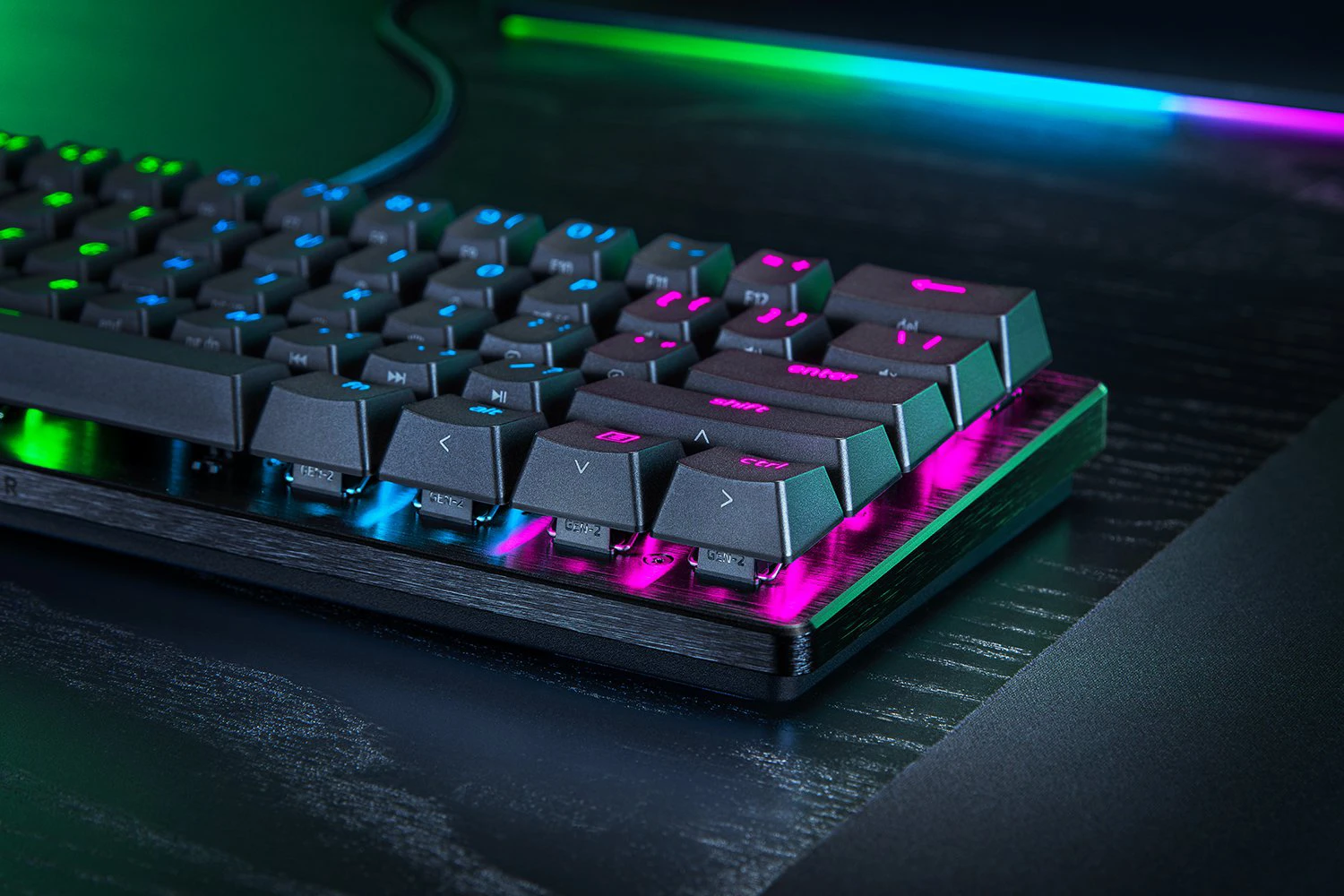 کیبورد گیمینگ ریزر مدل Huntsman V3 Pro Mini